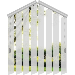 Lamellenvorhang mit zwei Neigungen als zulaufende Spitze am Fenster